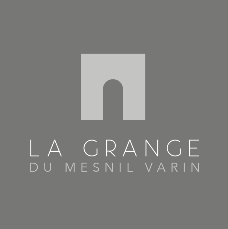 logo la grange du mesnil varin